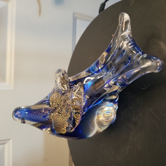 Hand Blown Glass Blue Bird with Gold Flakes - Picture 6 of 10